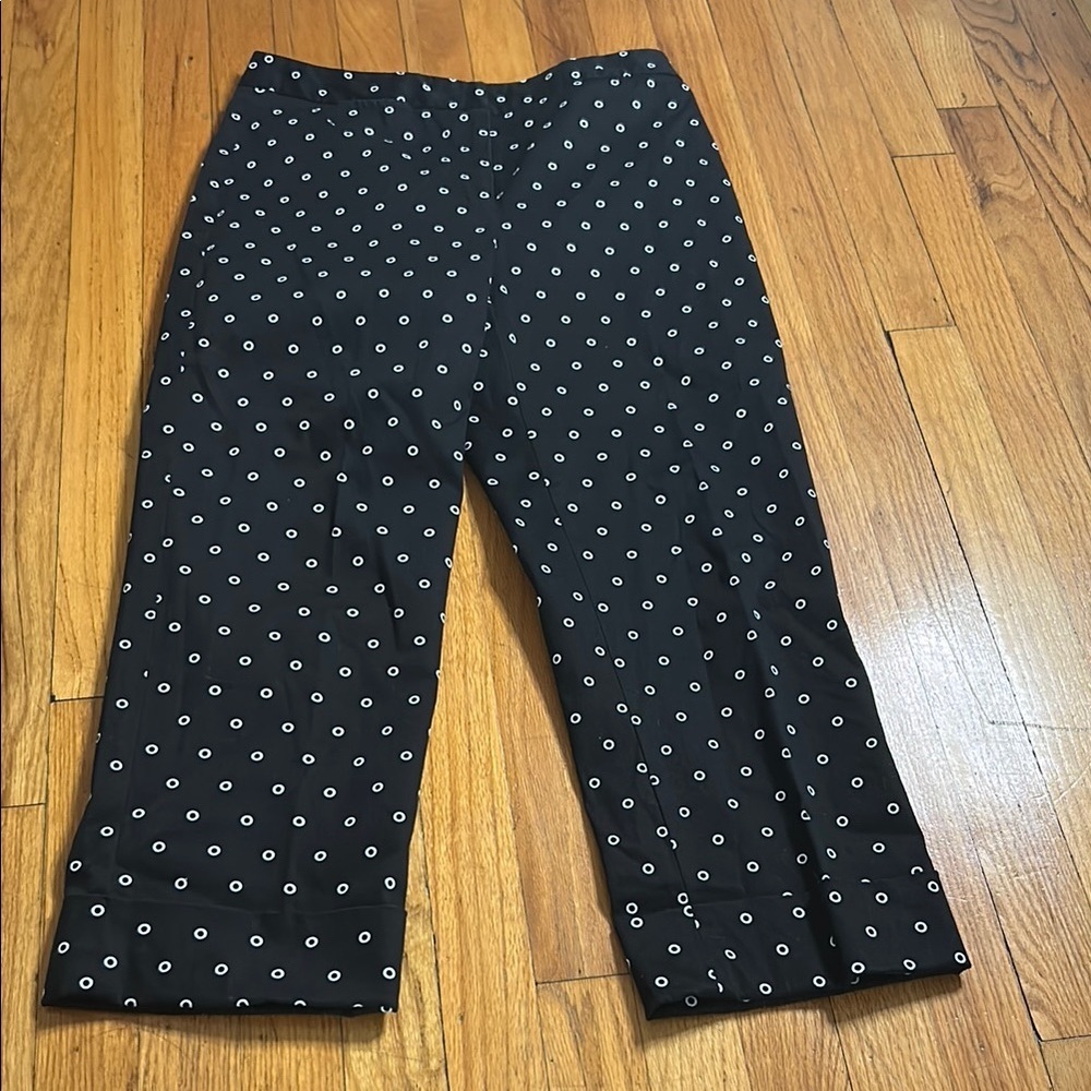 2x15 Rafaella Black and White Polka Dot Capris